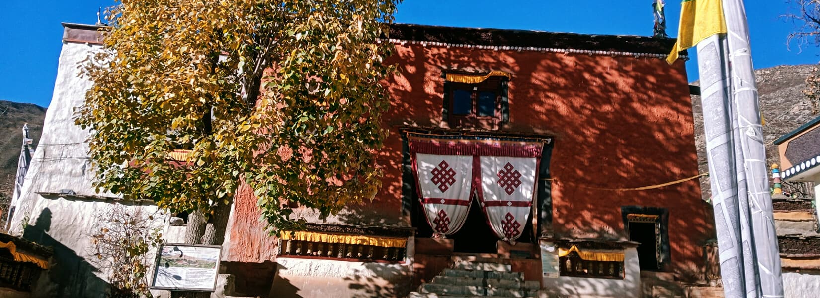 Path of Guru Rinpoche in Nepal