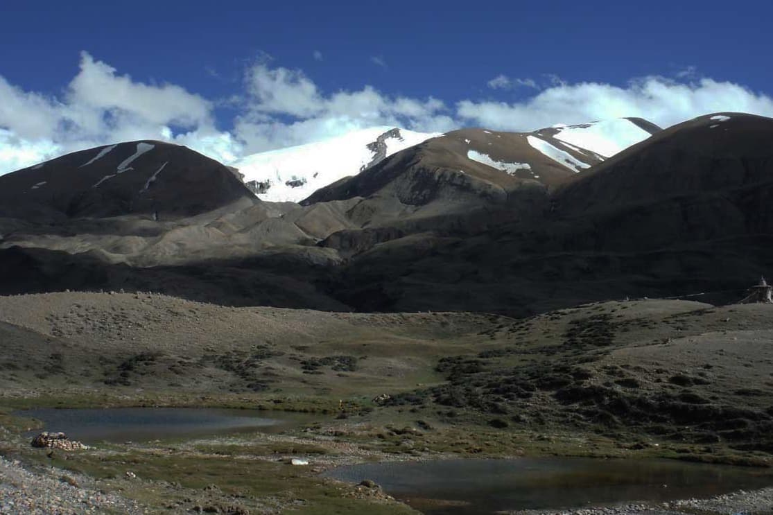 Damodar Kunda Overland Jeep Tour Trekking in Upper Mustang