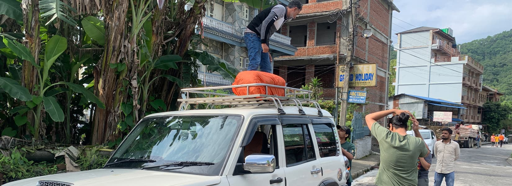 Annapurna Poon Hill Jeep Tour and Trek from Pokhara and Kathmandu