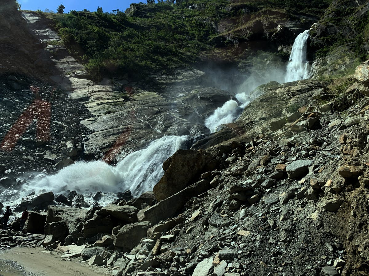 Rupse Waterfalls on the way to Jomsom Muktinath