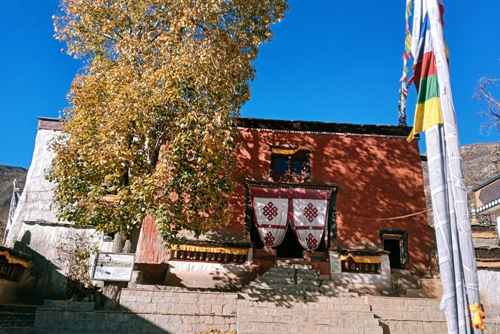 Lo Ghekar Monastery-Ghar Gumba in Upper Mustang