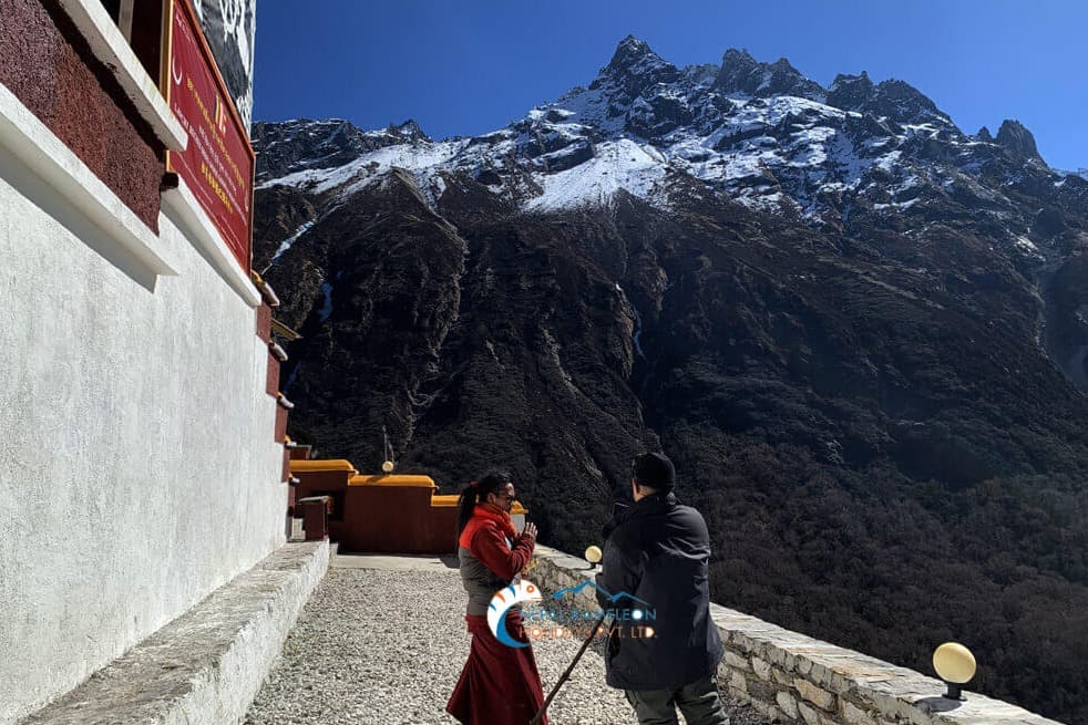 Milarepa Circuit Pilgrimage Tour in Nepal