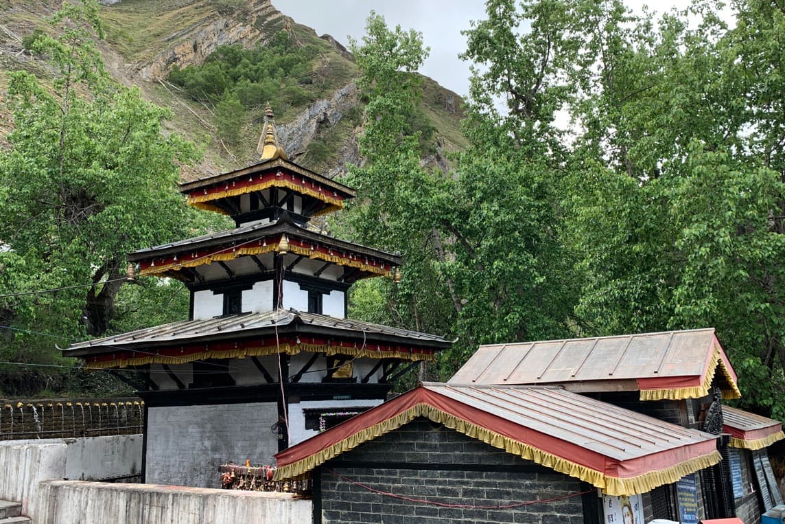 Muktinath Pilgrimage Tour Highlights: How to Book, What to Eat, Where to Sleep Along with Guide Cost and Itinerary